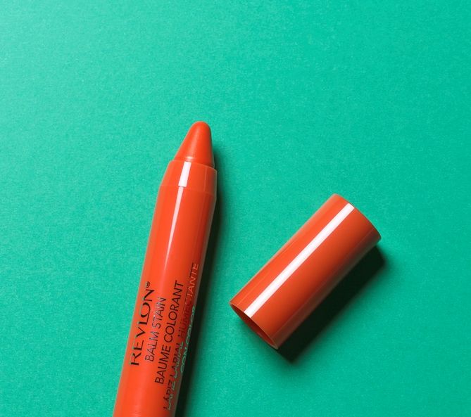 Writing implement, Red, Stationery, Colorfulness, Office supplies, Orange, Carmine, Lipstick, Tints and shades, Material property, 