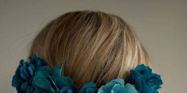 Blue, Hairstyle, Shoulder, Hair accessory, Style, Teal, Headgear, Turquoise, Back, Neck, 