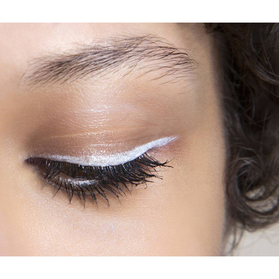 Eyebrow, Eyelash, Eye, Eye shadow, Cosmetics, Eyelash extensions, Organ, Beauty, Skin, Eye liner, 