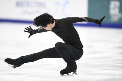 見る者を幸せにする 羽生結弦のしなやかな美ボディ