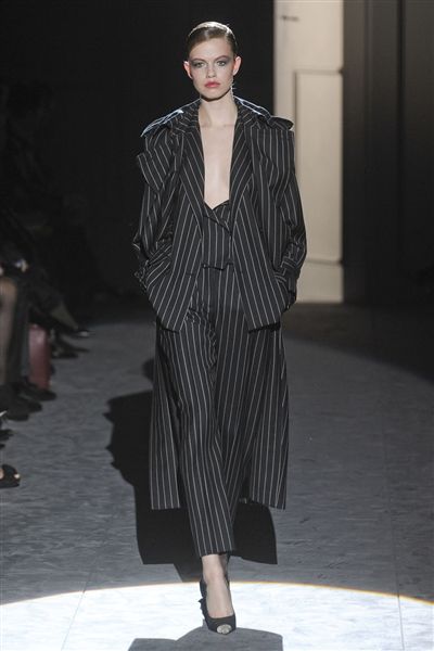 【★完売必至★】Salvatore Ferragamo ☆ タータン柄ドレス フェラガモ 2023年春夏コレクション - マクシミリアン