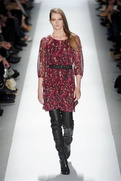 CHAROTTE RONSON