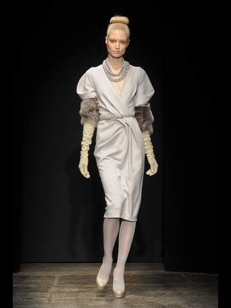 DONNA KARAN
