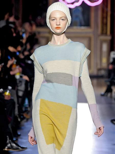 [新品未使用]TSUMORI CHISATO カラフルファーネックウォーマー 2025年最新】TSUMORI CHISATO ネックウォーマー・スヌードの人気