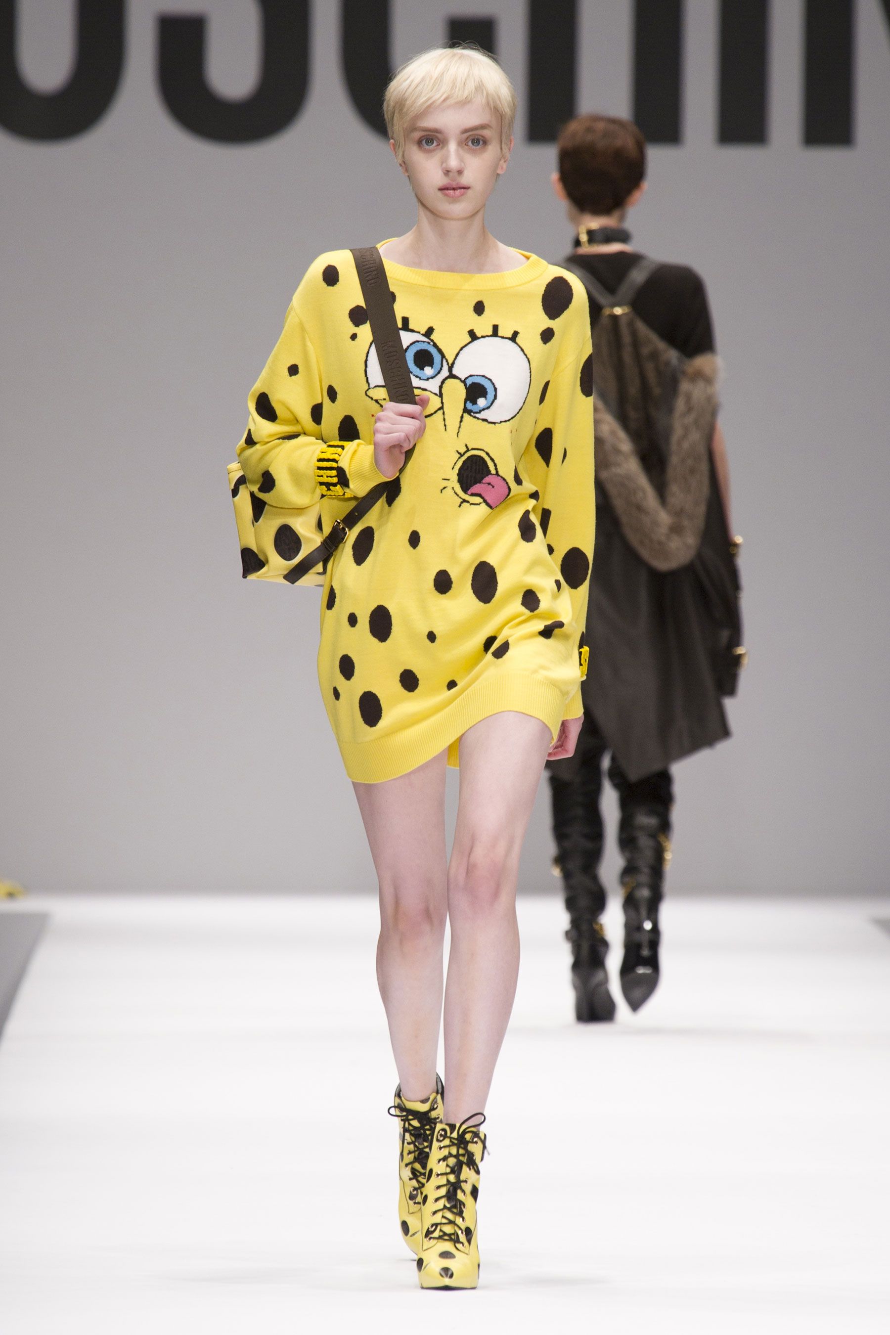 MOSCHINO
