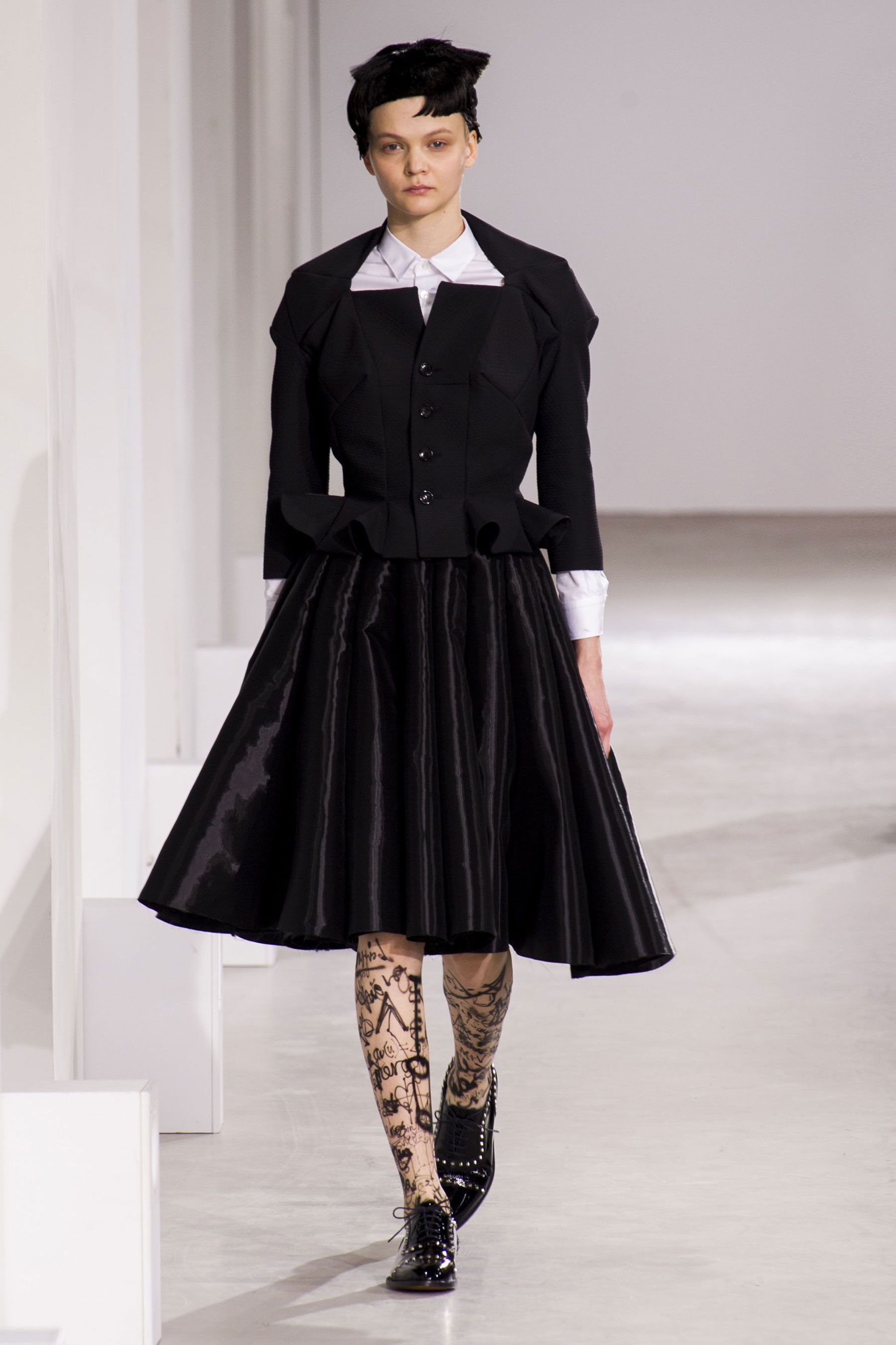 Contemporary Fashion コンテンポラリーファッション JUNYA WATANABE COMME DES GARÇONS