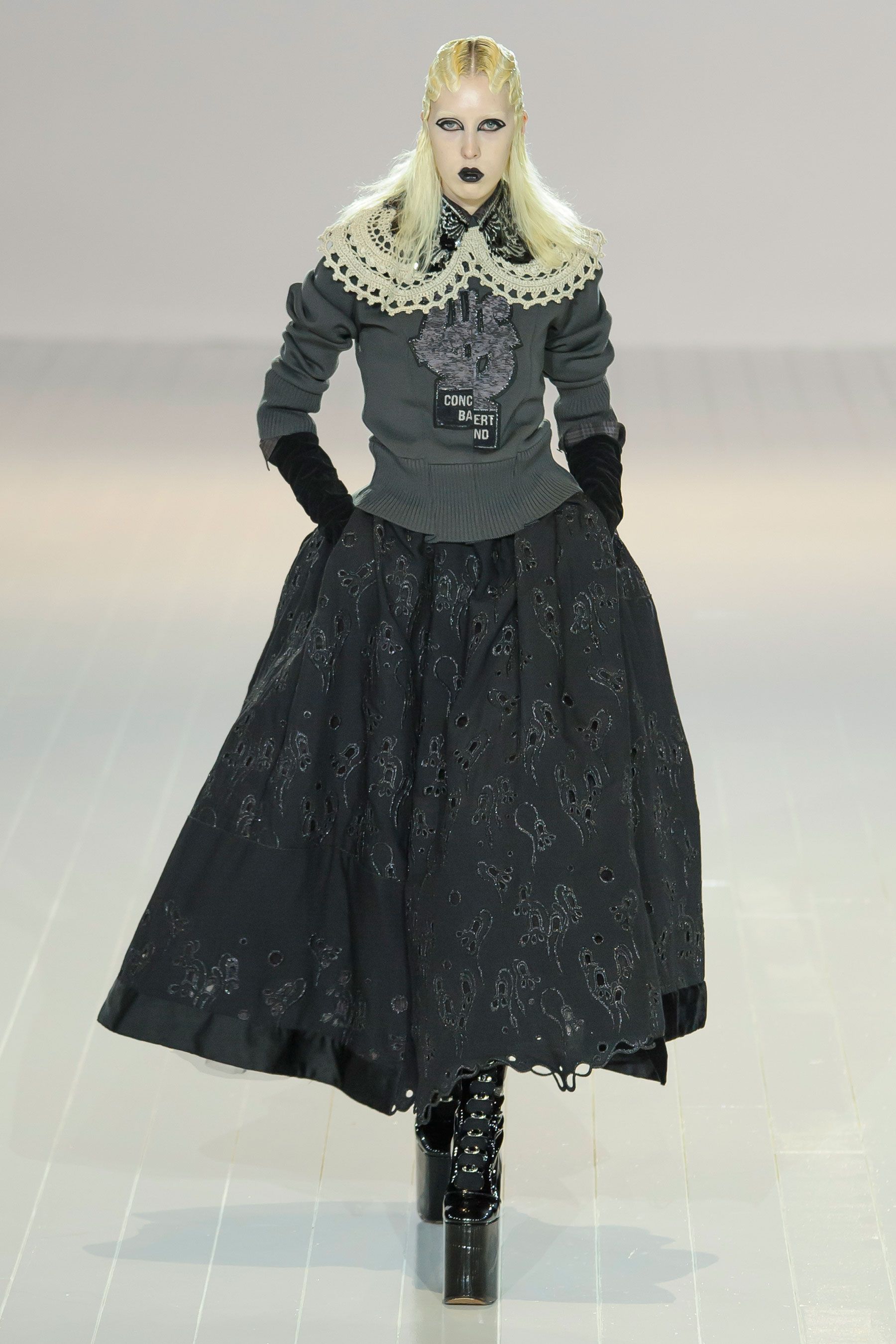 MARC JACOBS