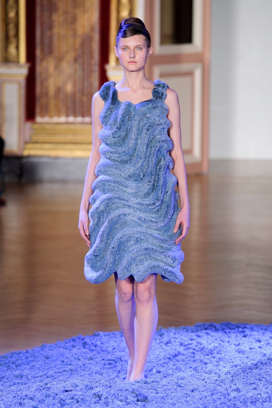 Blue, Dress, Shoulder, One-piece garment, Flooring, Floor, Purple, Electric blue, Day dress, Cobalt blue, 