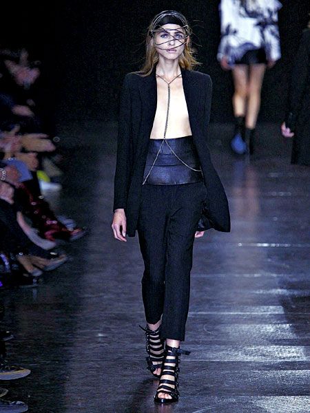 希少アーカイブ ANN DEMEULEMEESTER 総柄 シルクノースリーブ アン ドゥムルメステール（ANN DEMEULEMEESTER）2024-25秋冬