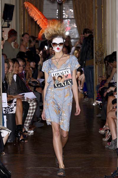 vivian westwood ゴールドレーベル　変形　シルク100 vivian westwood ゴールドレーベル 変形 シルク100