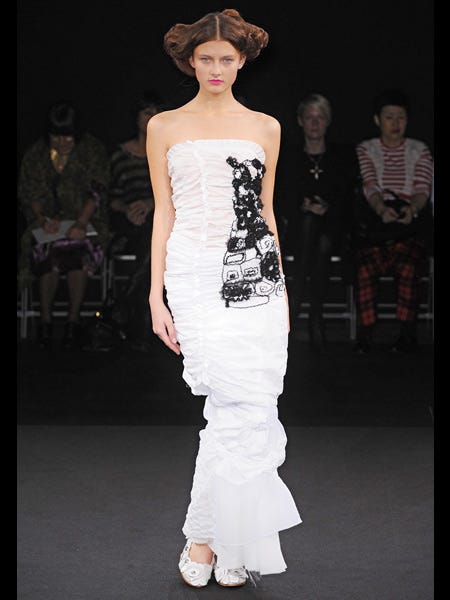 タオ コム デ ギャルソン Tao Commes Des Garcons コレクション一覧 Elle Online エル オンライン