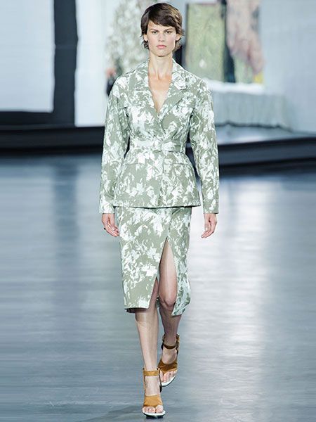 ジェイソン ウー(JASON WU)コレクション一覧|ELLE ONLINE[エル ジェイソン ウー(JASON WU)コレクション一覧|ELLE ONLINE[エル