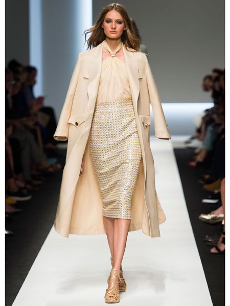 エルマンノ シェルヴィーノ(ERMANNO SCERVINO)コレクション一覧
