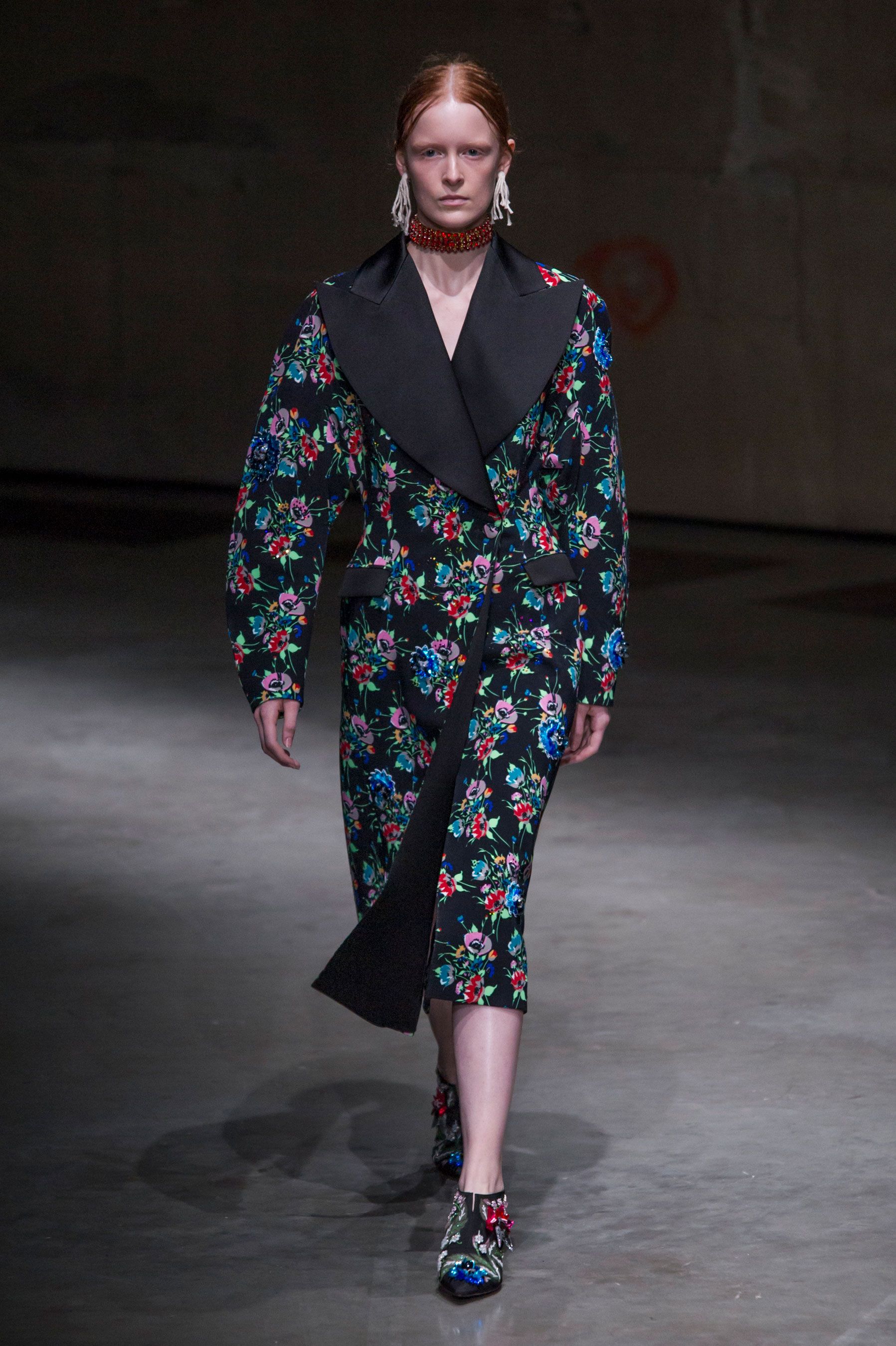 Christopher Kane 正規品 サングラス クリストファー ケイン クリストファー ケイン（CHRISTOPHER KANE）」2023春夏