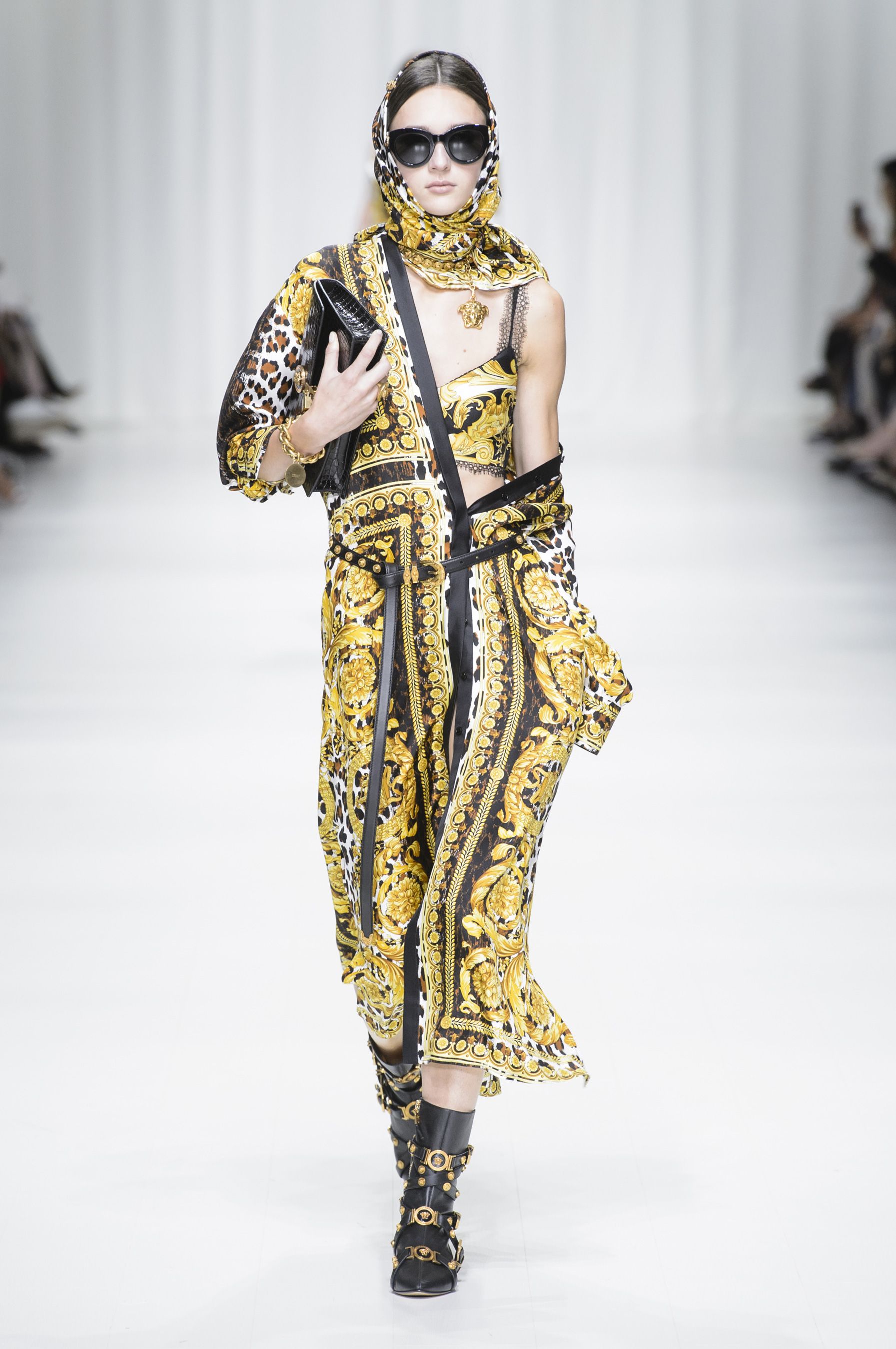 VERSACE 人気モデル⚡️早い者勝ち⚡️ 90_1020089-