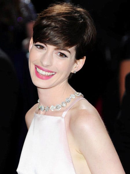 Clothing, Ear, Lip, Mouth, Hairstyle, Earrings, Skin, Chin, Shoulder, Eyebrow,