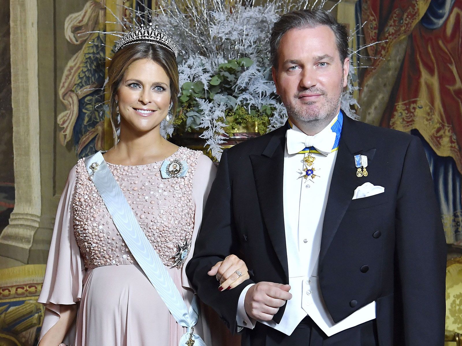スウェーデンのマデレーン王女 第3子を出産