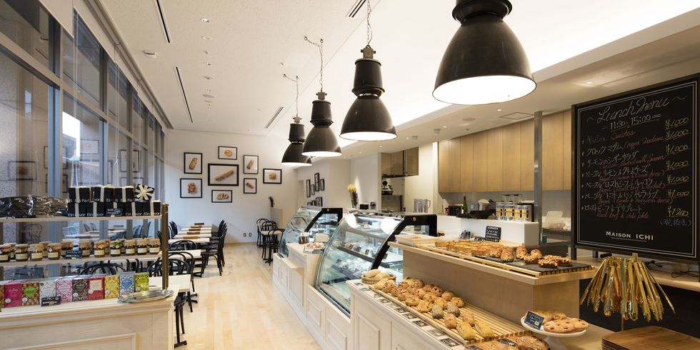 Bakery, Interior design, Building, Pâtisserie, Brunch, Pastry, Room, Countertop, Food, Ceiling, 