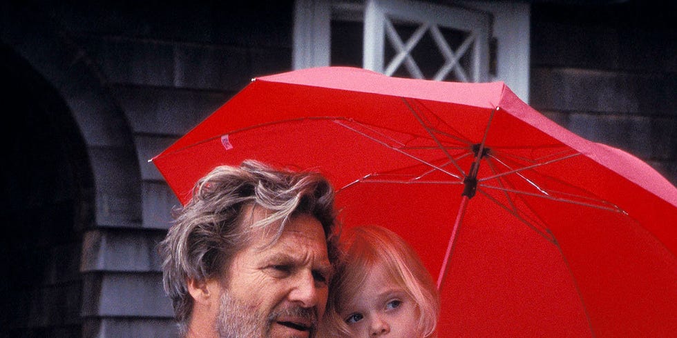 Umbrella, Beard, Interaction, People in nature, Temple, Facial hair, Love, Street fashion, Moustache, Romance, 