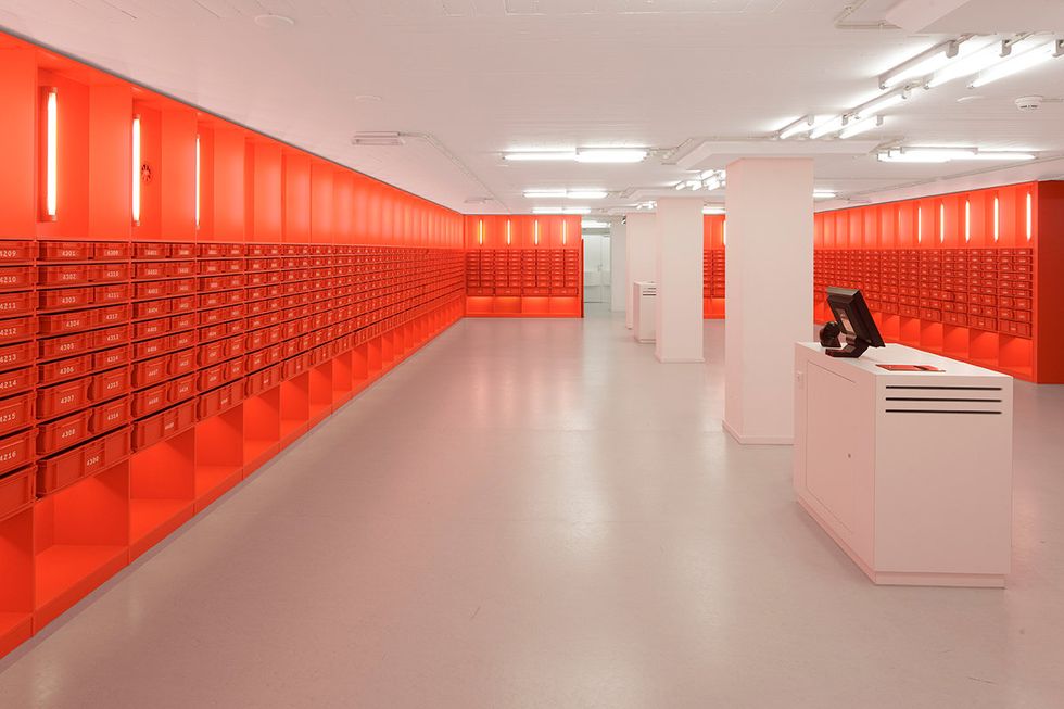 Red, Floor, Orange, Ceiling, Wall, Interior design, Flooring, Line, Amber, Colorfulness, 