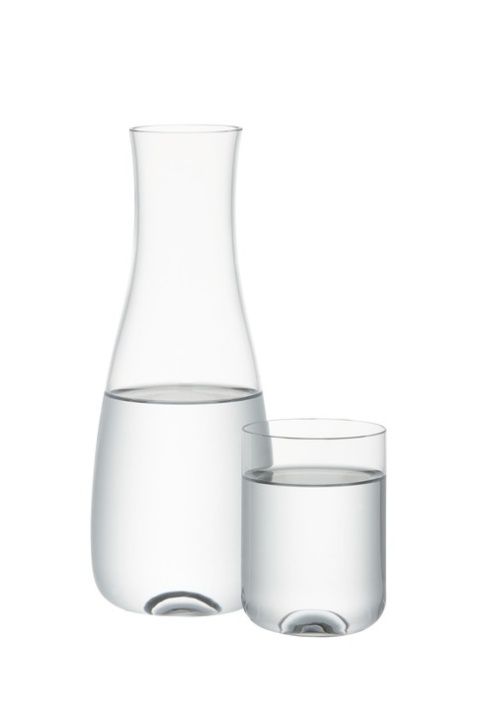 Product, Glass, Drinkware, White, Liquid, Grey, Transparent material, Cylinder, Serveware, Silver, 