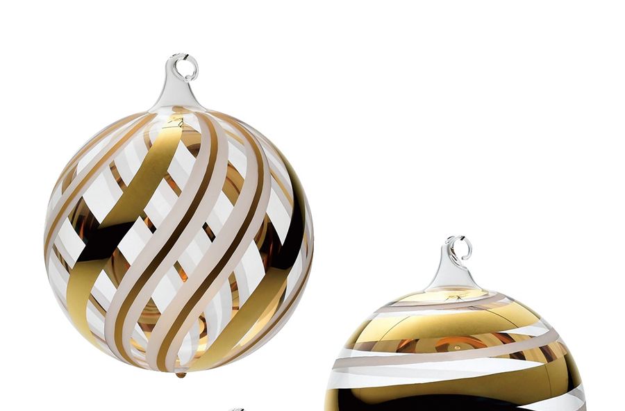 Christmas ornament, Fashion accessory, Earrings, Holiday ornament, Jewellery, Ornament, Metal, Silver, Brass, 