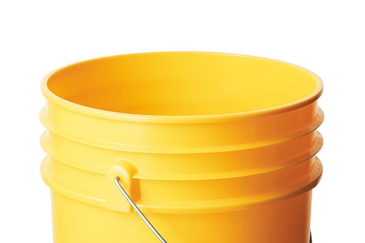 Yellow, Green, Orange, Line, Plastic, Cylinder, Material property, Circle, Lid, Peach, 