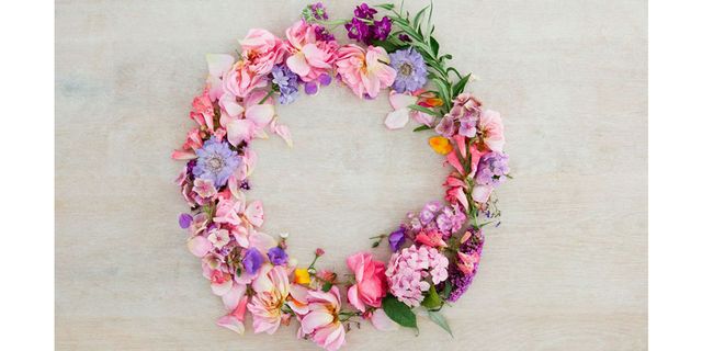 Petal, Flower, Wreath, Pink, Hair accessory, Cut flowers, Lavender, Floral design, Lei, Flower Arranging, 