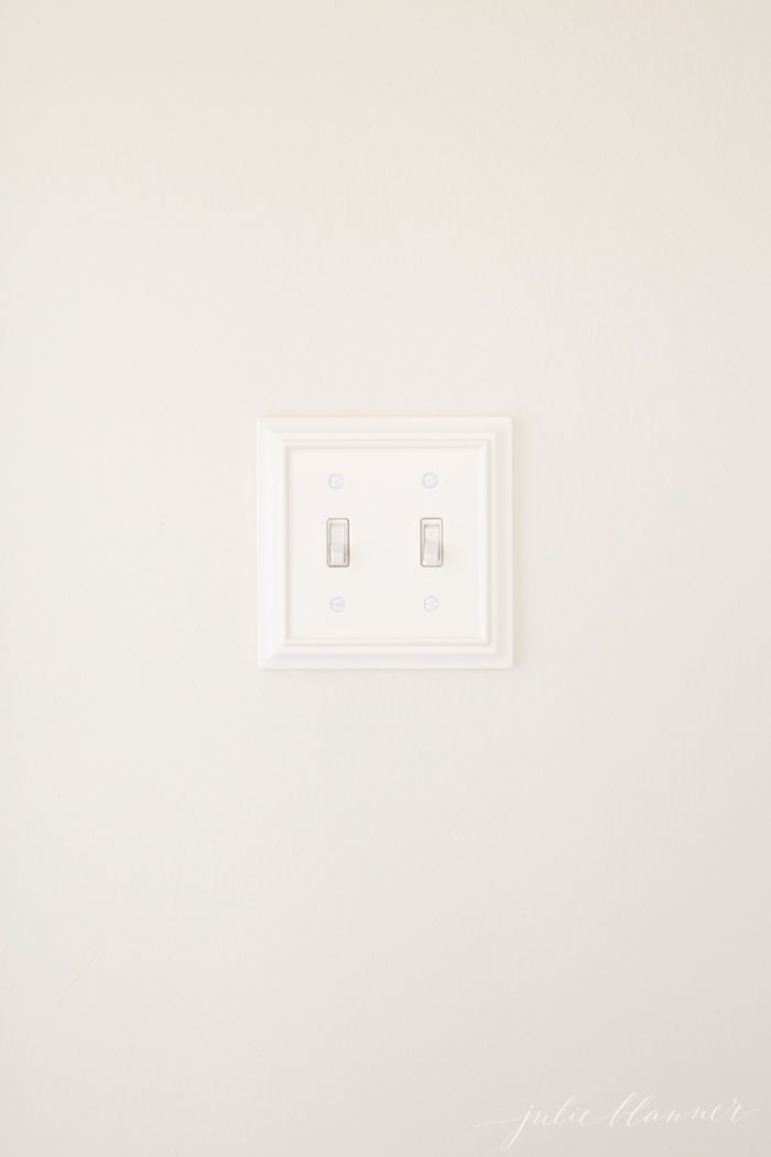White, Grey, Rectangle, Beige, Switch, Plaster, Paint, Square, Light switch, 
