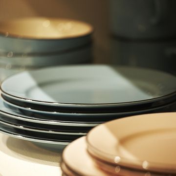 Dishware, Serveware, Plate, Ceramic, Pottery, Porcelain, Still life photography, Platter, earthenware, Kitchen utensil, 