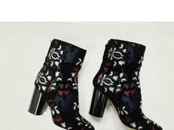 Product, Boot, Pattern, Fashion, Black, Costume accessory, Synthetic rubber, Fashion design, Foot, Leather, 