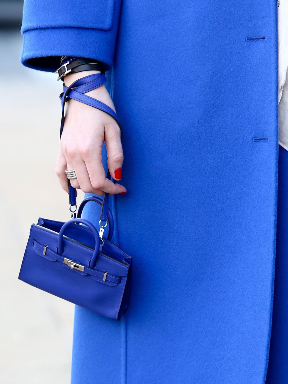 Blue, Brown, Bag, Electric blue, Fashion accessory, Style, Wrist, Cobalt blue, Fashion, Leather, 