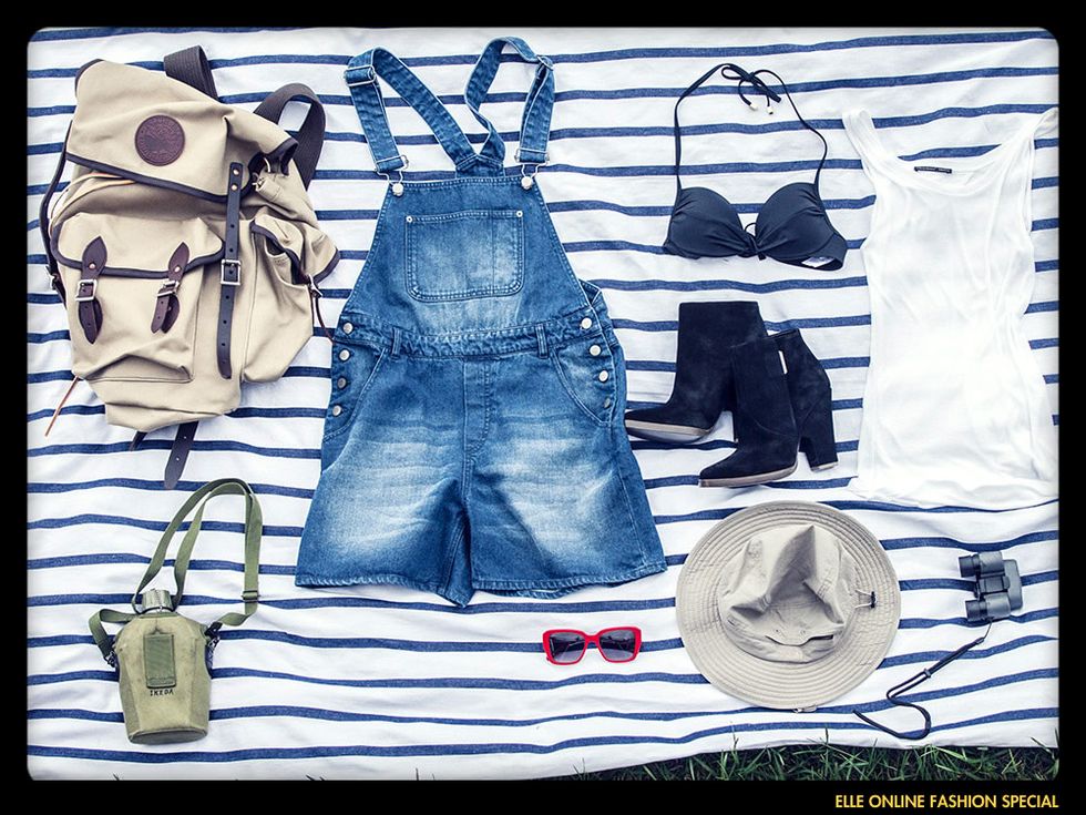 Bag, Shoulder bag, Pocket, Still life photography, Baggage, Still life, Overall, 