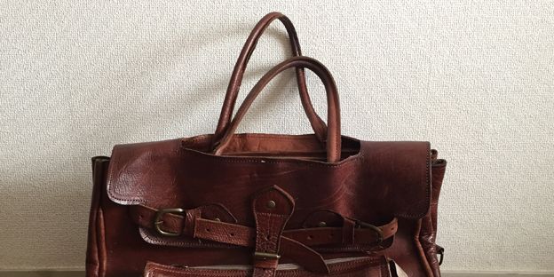 Product, Brown, Bag, Textile, Photograph, Red, Style, Fashion accessory, Luggage and bags, Leather, 