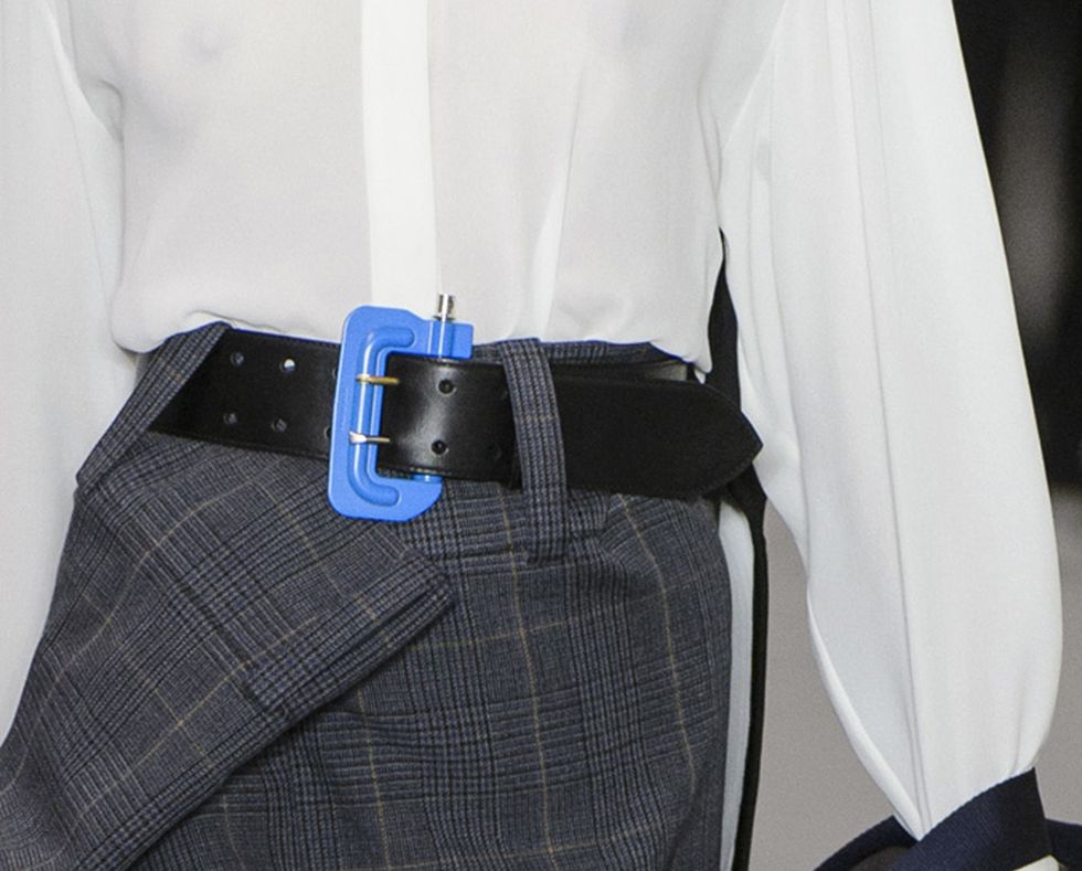 Pocket, Strap, Belt, Button, Buckle, Webbing, Fashion design, Cuff, Belt buckle, 