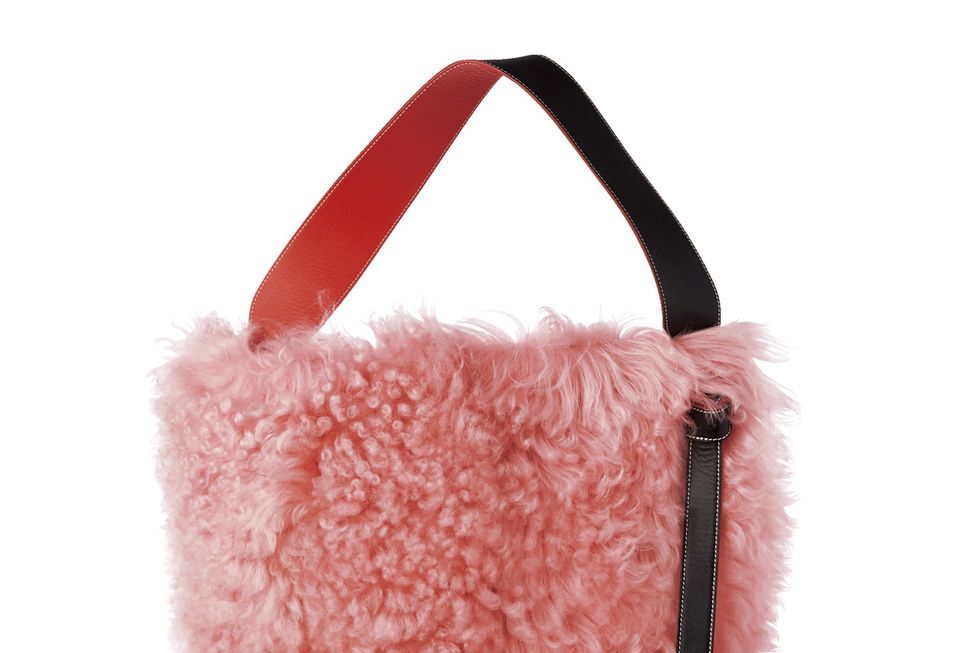 Bag, Handbag, Fur, Pink, Fashion accessory, Tote bag, Shoulder bag, Luggage and bags, Natural material, 