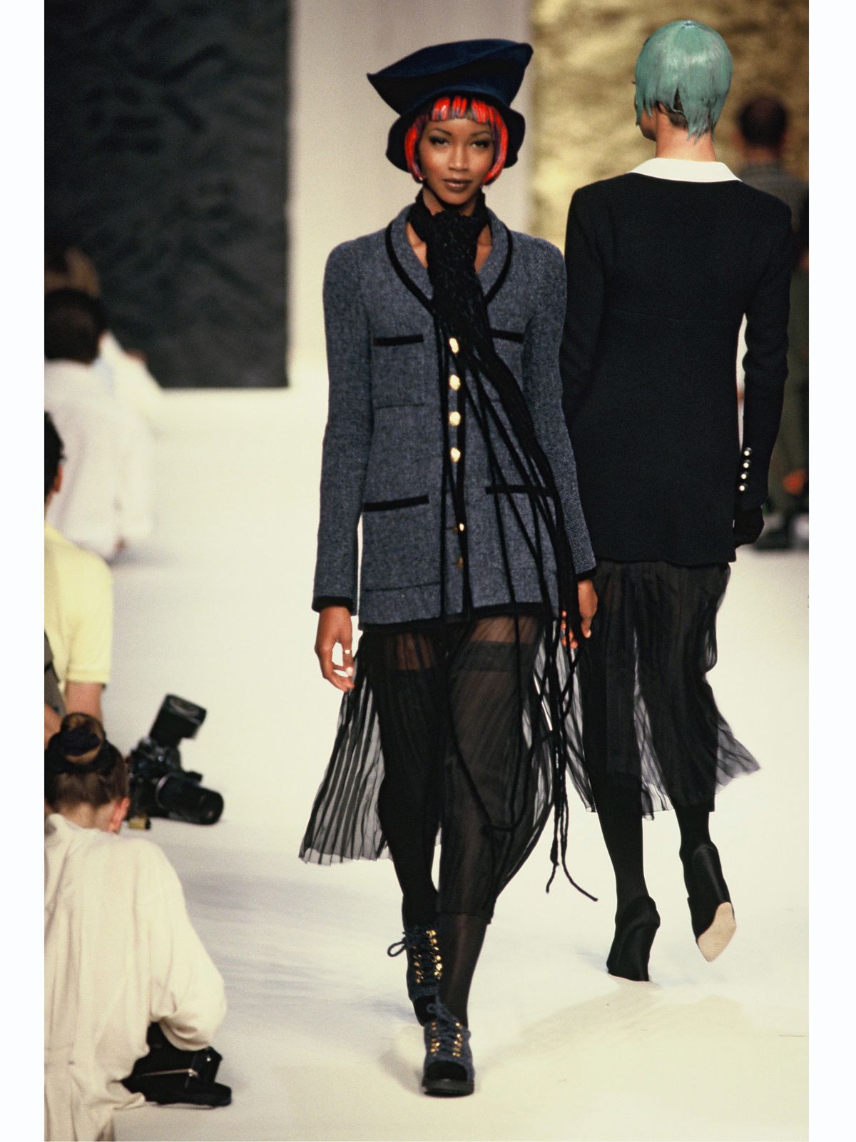 chanel-f22-001-1646788814.jpg?
