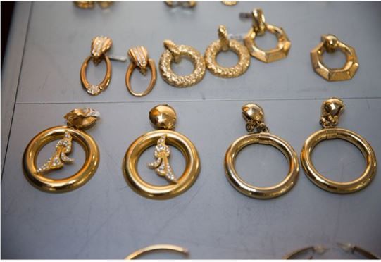 Brass, Metal, Gold, Fashion accessory, Jewellery, Bronze, Body jewelry, 