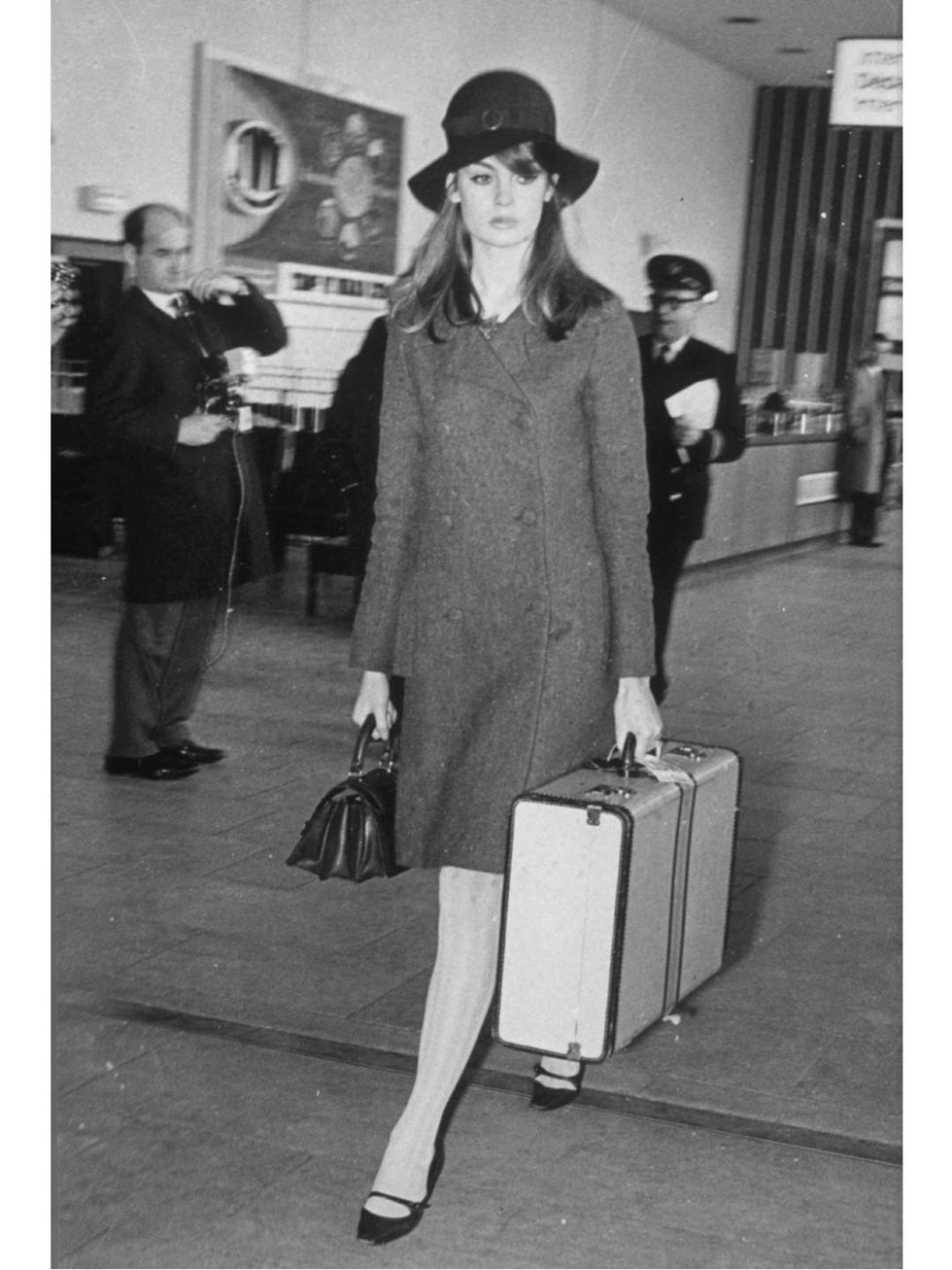 Photograph, Snapshot, Standing, Fashion, Kelly bag, Retro style, Black-and-white, Vintage clothing, Photography, Stock photography, 