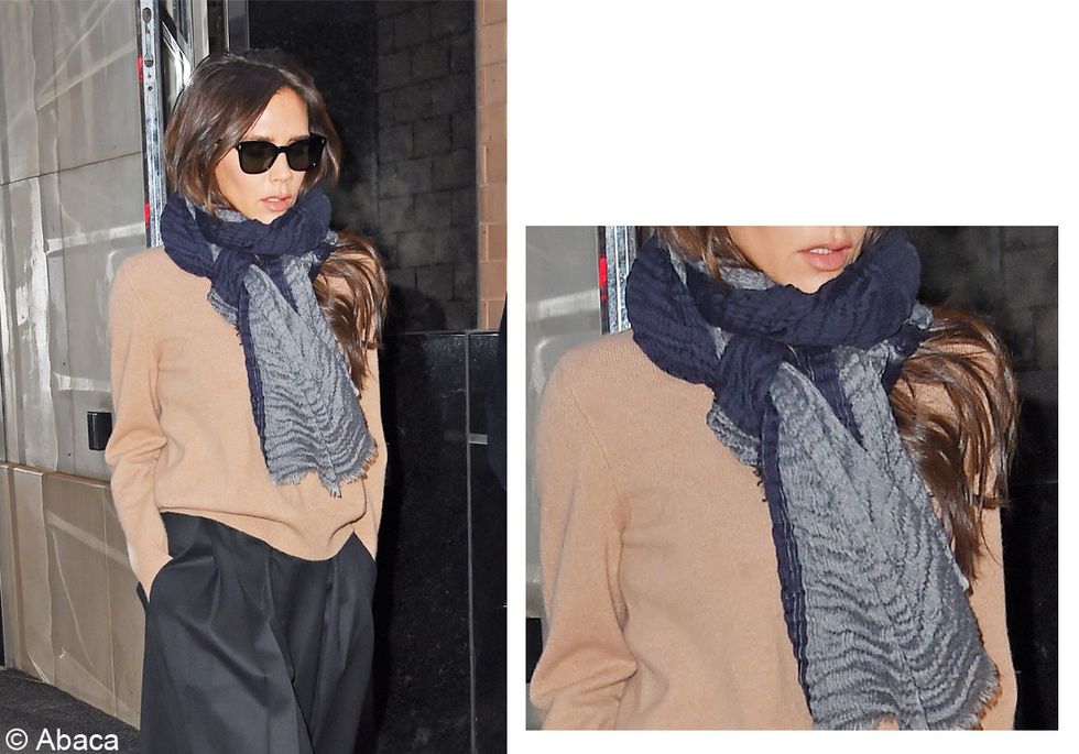 Scarf, Clothing, Eyewear, Neck, Fashion, Stole, Glasses, Outerwear, Brown, Sunglasses, 