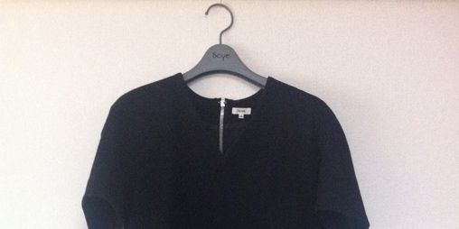 Product, Sleeve, Clothes hanger, Black, Grey, Active shirt, One-piece garment, 