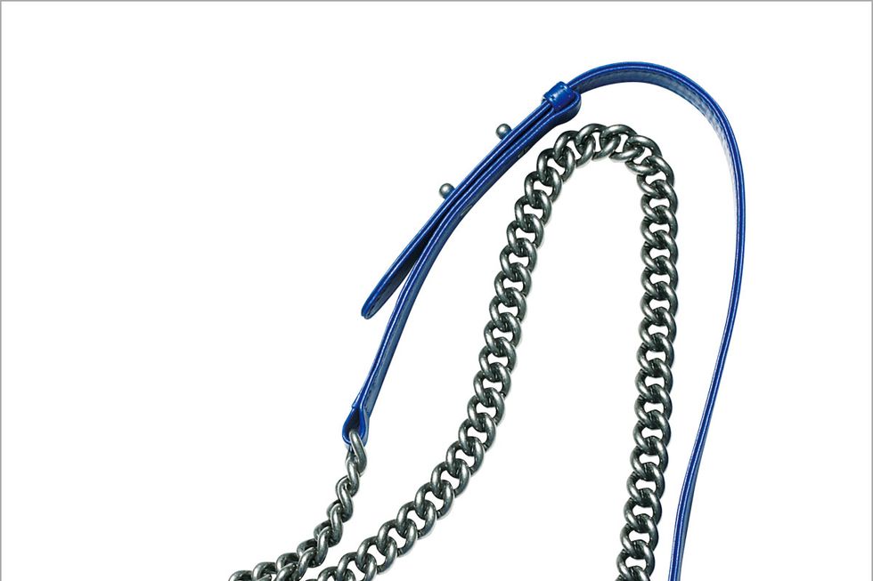Blue, Style, Electric blue, Bag, Azure, Shoulder bag, Cobalt blue, Rectangle, Chain, Strap, 