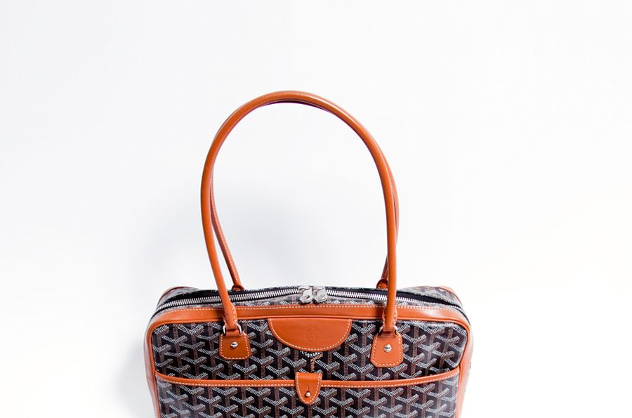 Product, Brown, Bag, Orange, Style, Luggage and bags, Shoulder bag, Leather, Handbag, Coquelicot, 