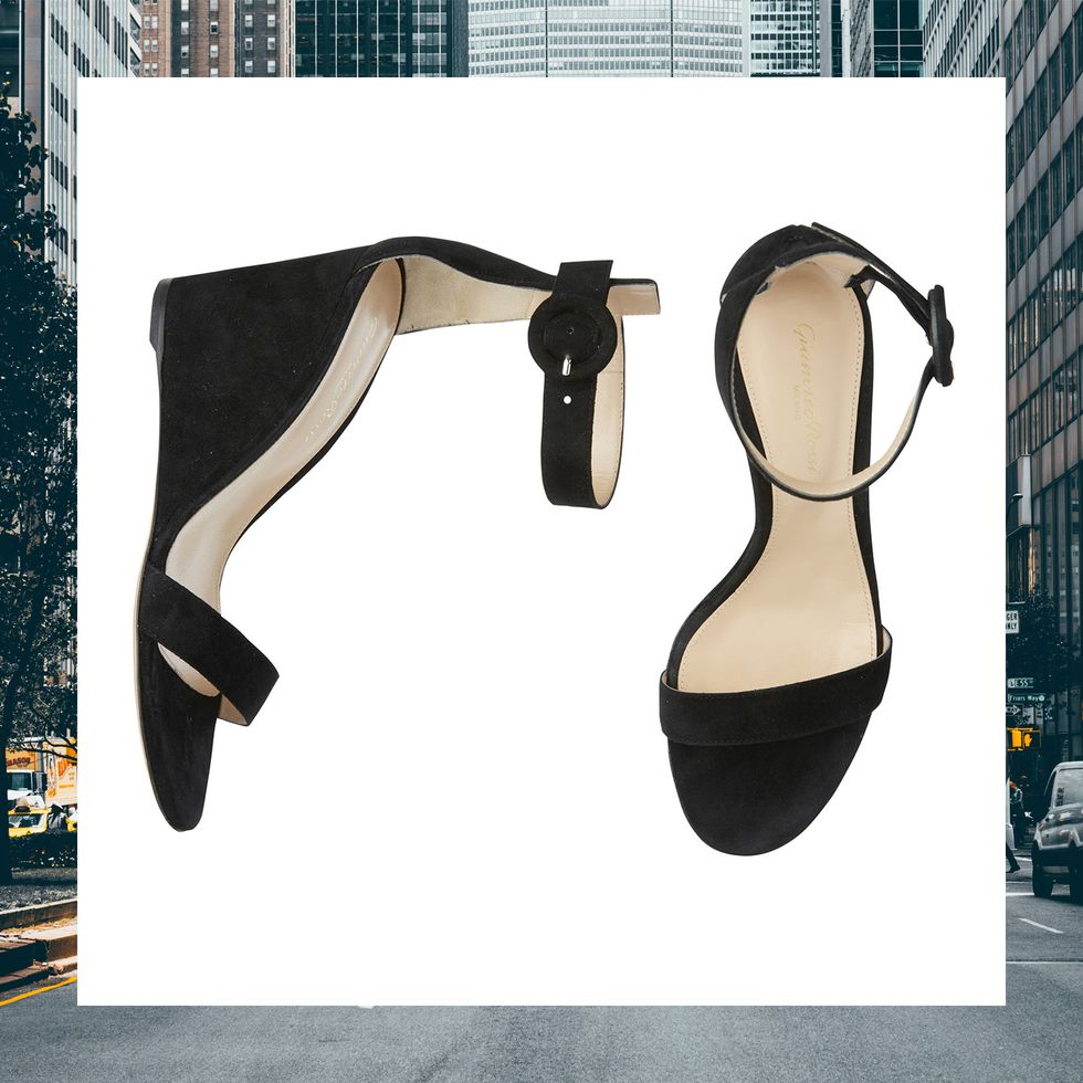 Dancing shoe, Sandal, Foot, Tower block, Basic pump, Illustration, Condominium, Strap, High heels, Dress shoe, 