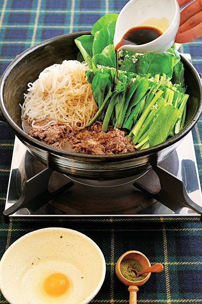 牛挽き肉・しらたき・小松菜の牛すき のレシピ