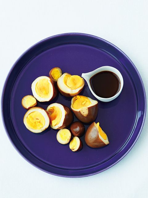 クローブソースの漬け卵 のレシピ・作り方｜ELLE gourmet [エル・グルメ]