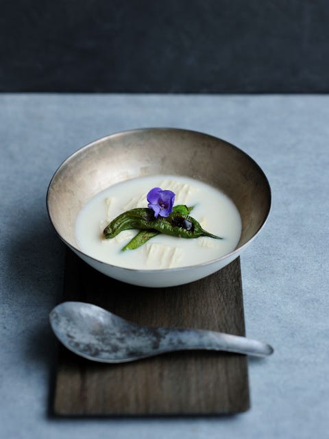 冷たい湯葉と豆乳のスープ のレシピ 作り方 Elle Gourmet エル グルメ