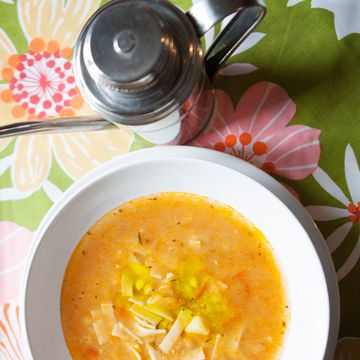 ひよこ豆とパスタのトマトスープ のレシピ・作り方｜ELLE gourmet [エル・グルメ]