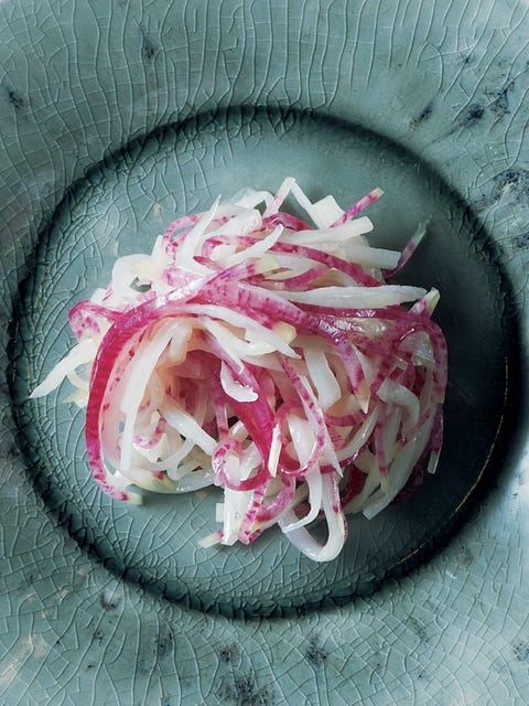 まこもだけと紅心大根の山椒オイル和え のレシピ 作り方 Elle Gourmet