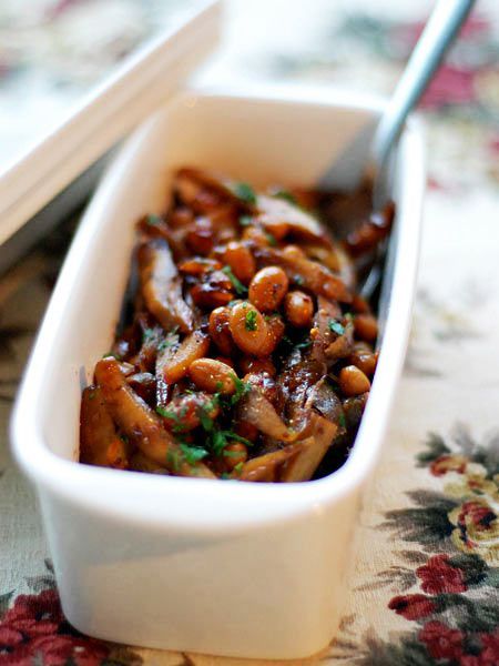 大豆とごぼうのバルサミコ煮 のレシピ 作り方 Elle Gourmet エル グルメ